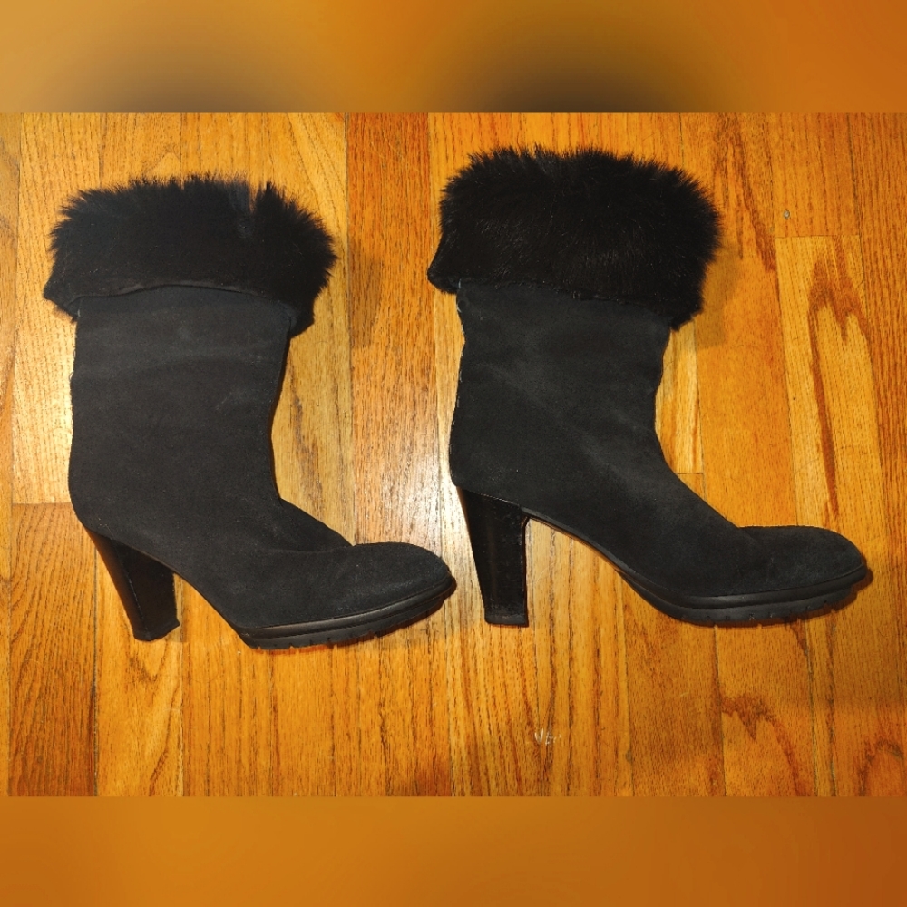 Aquatalia Women's Italian Suede Heeled Boots Black Size 4.5